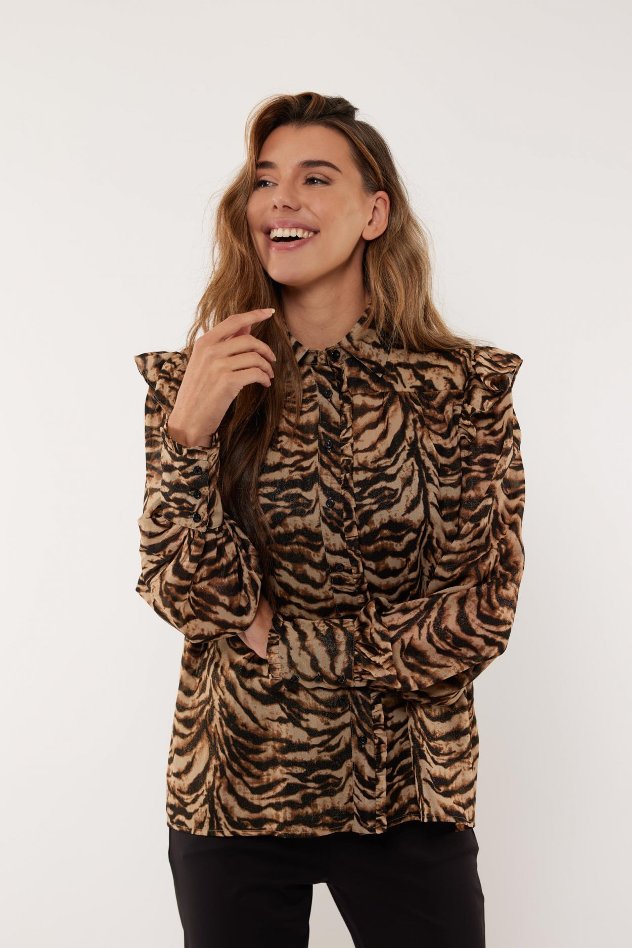 Rowena blouse | Black/Camel