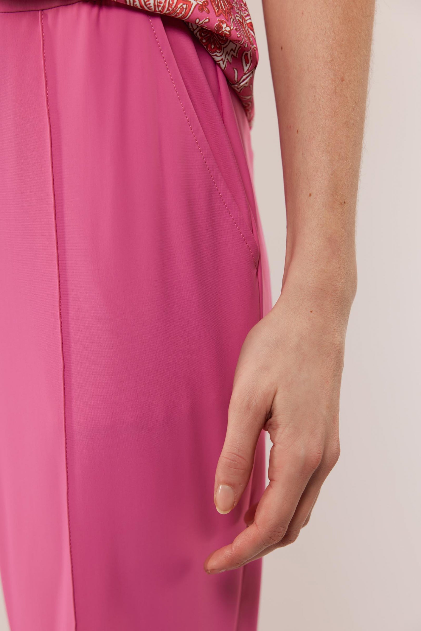 Mirna pants | Hibiscus