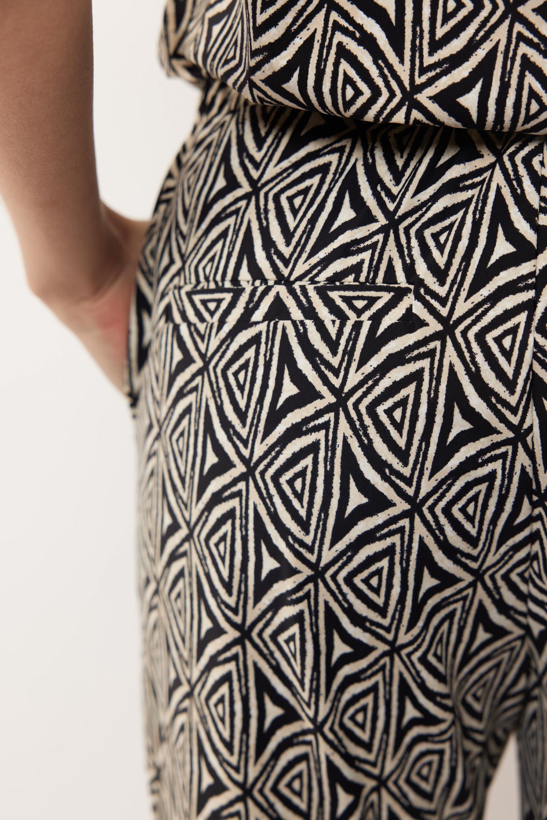 Bindi pants | Off white/Black