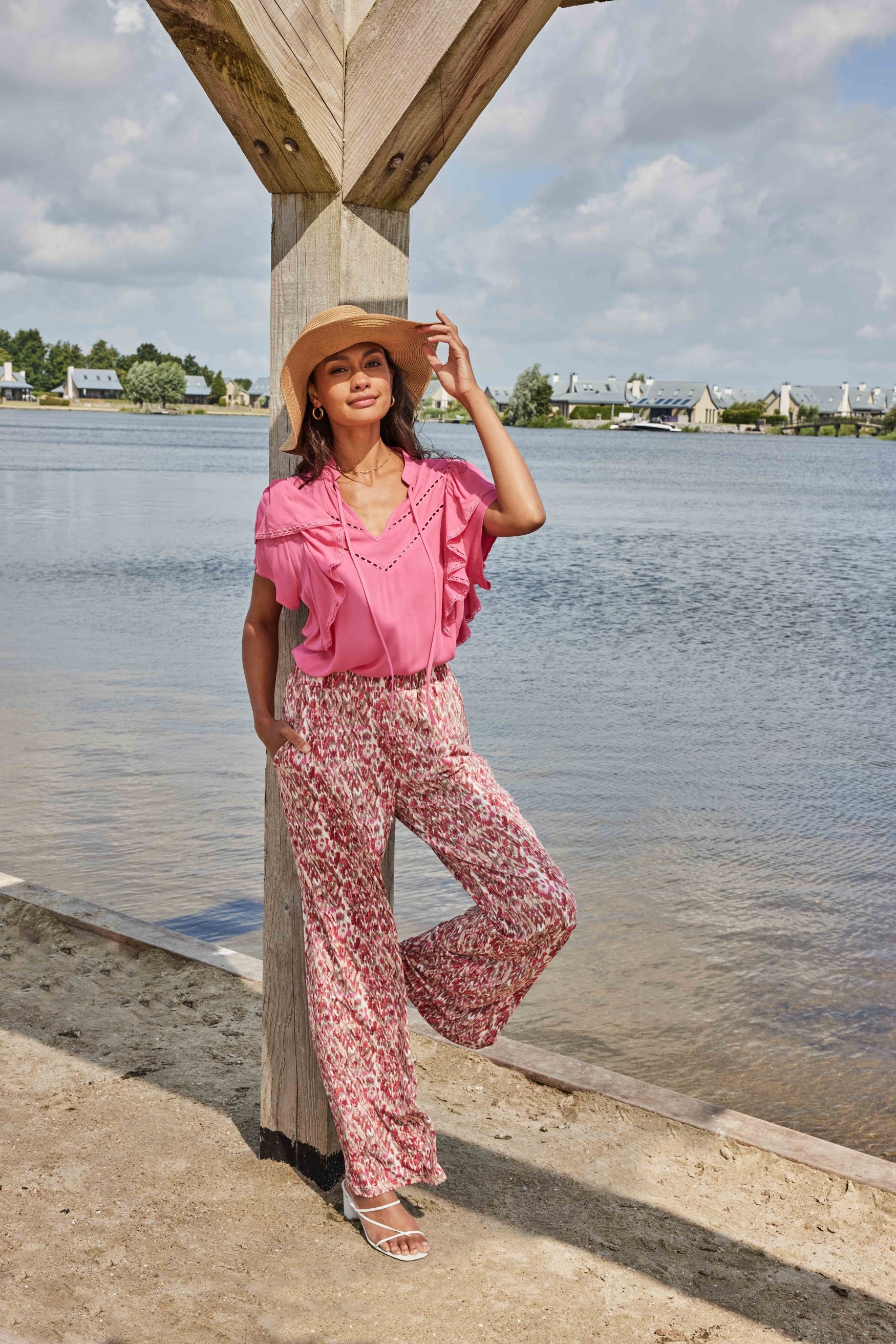 Catie pants | Offwhite/Bright Coral