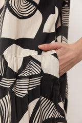 Cora dress | Sand/Black