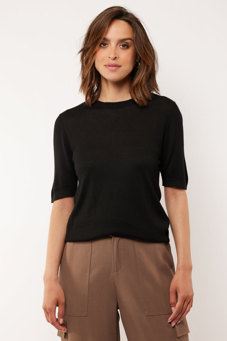 Eyla top | Black