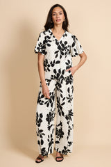 Aeris Hose | Off-White/Schwarz