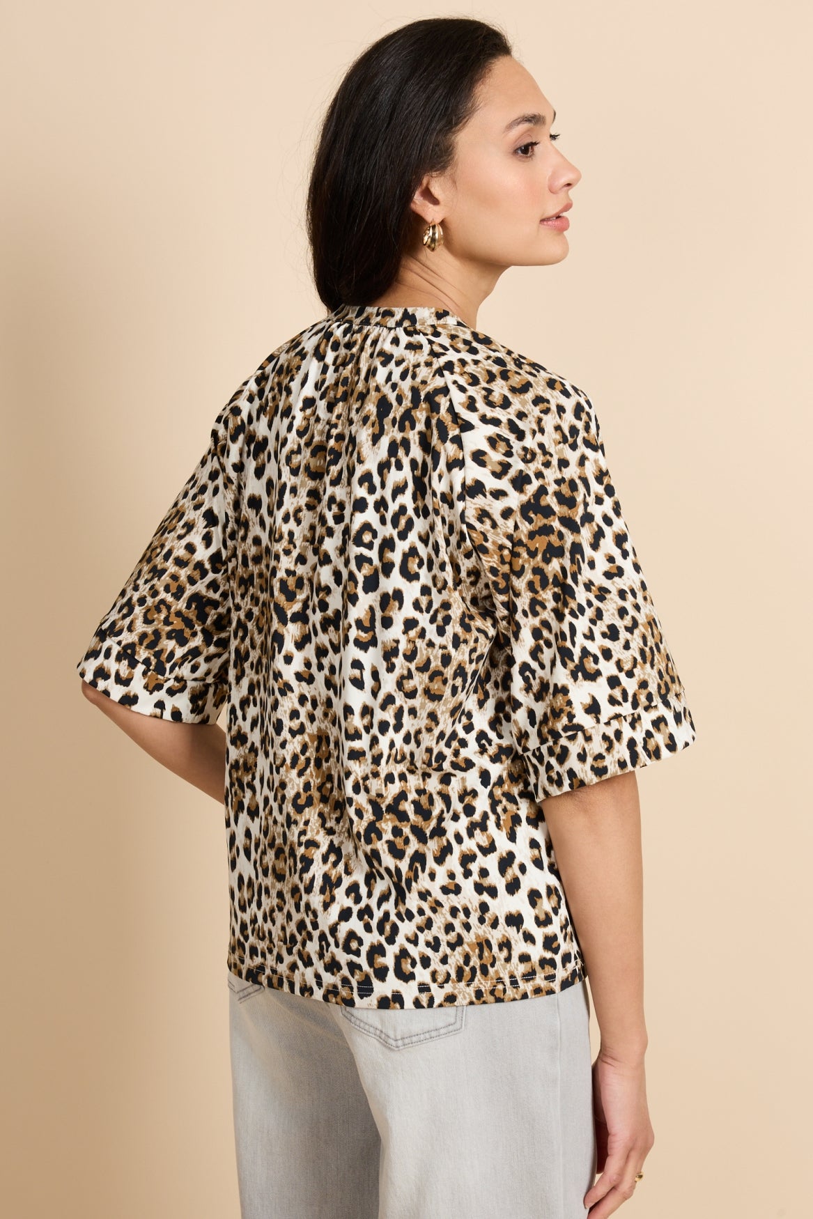 Penelope top | Offwhite/Walnut