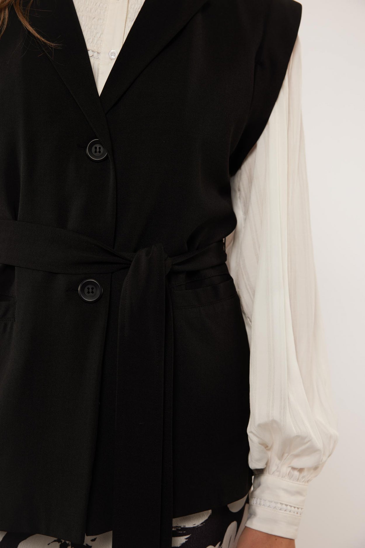 Boukje waistcoat | Black